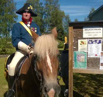 Generalen igen, vid Brukskyrkan